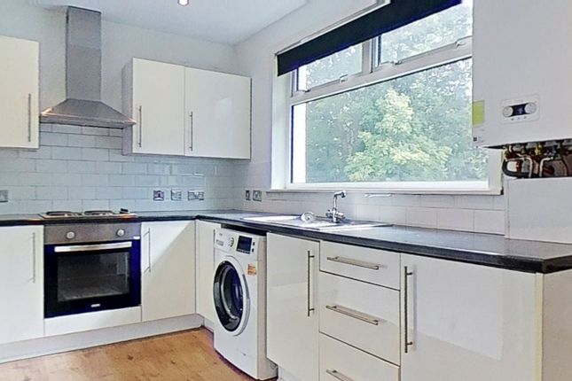 84, Baillie Drive, Glasgow photo 5