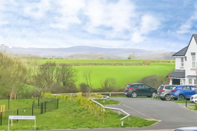 50, Ffordd Y Spitfire, St. Athan photo 2