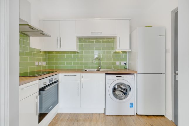 47, Albion Yard, London photo 4
