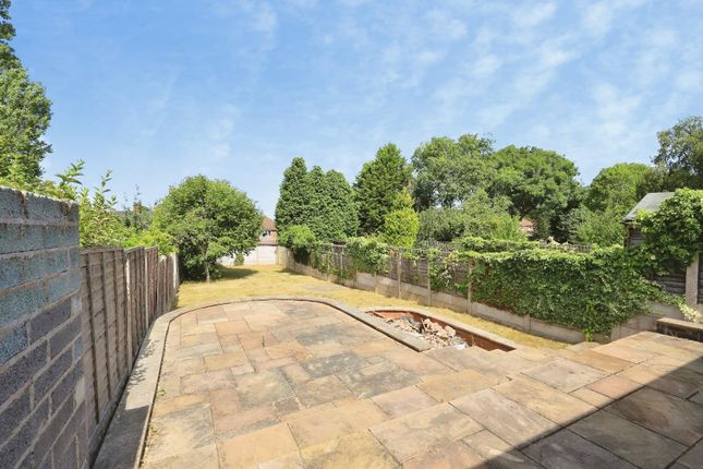 542, Penn Road, Wolverhampton photo 4