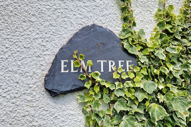 ELM TREE COTTAGE,, WEST ROAD, PORTHCAWL photo 3