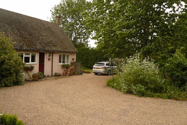 Thumbnail Cottage to rent in Canterbury Road, Bilting, Ashford