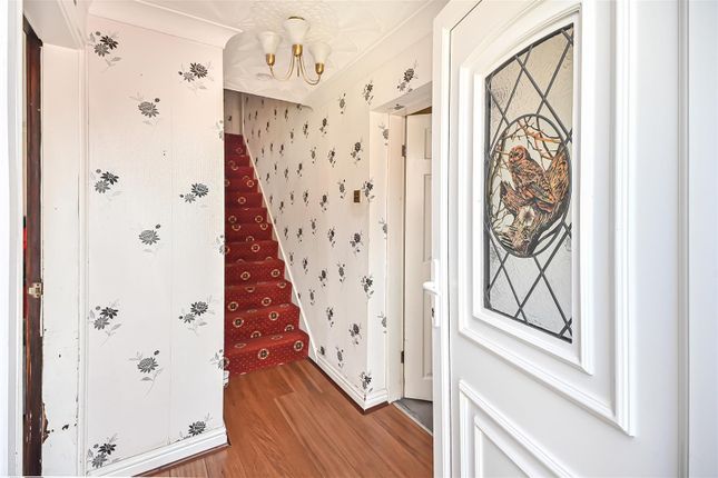 6, Congresbury Road, Leigh photo 2
