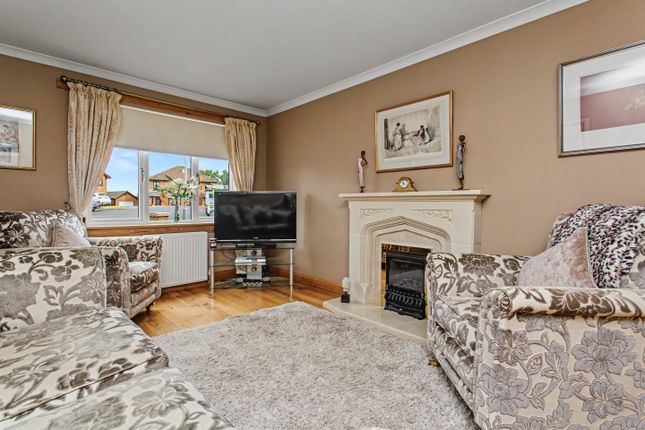 12, Stonefield Gardens, Paisley photo 3
