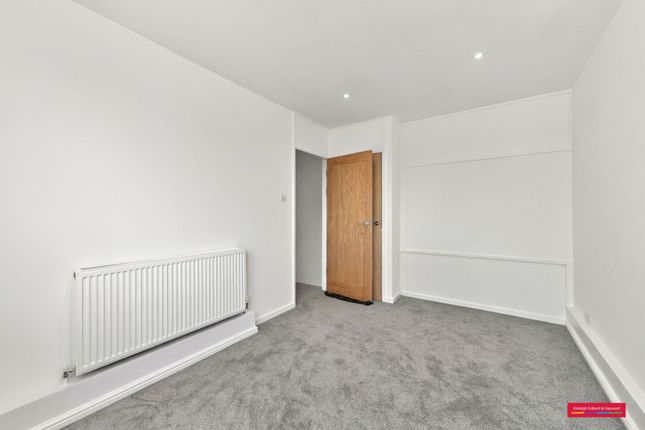 Nainby House, LONDON photo 3