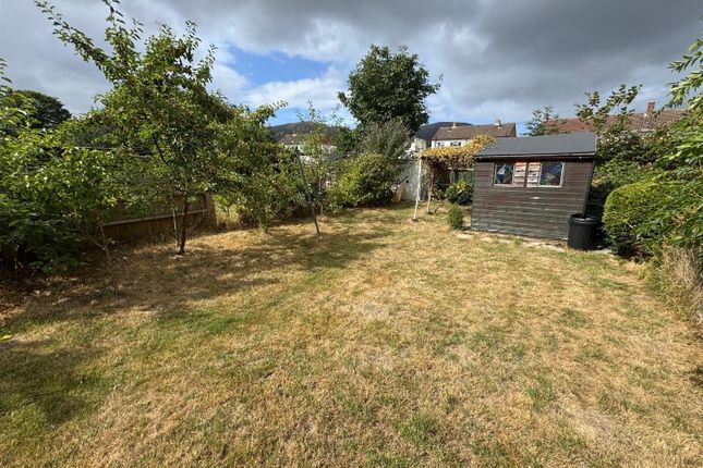 159, Pound Bank Road, Malvern photo 4