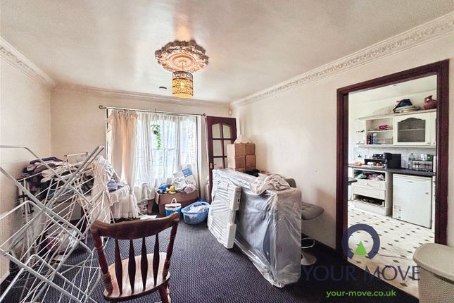 9, Oakwell Lane, Barnsley photo 2