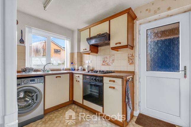 3 Hills Close, Sprotbrough, South Yorkshire photo 4