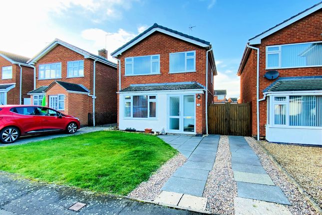 Thumbnail Detached house for sale in Oak Drive, Syston