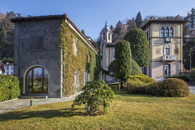 Thumbnail Villa for sale in Via Alle Rive, 22020 Faggeto Lario Co, Italy