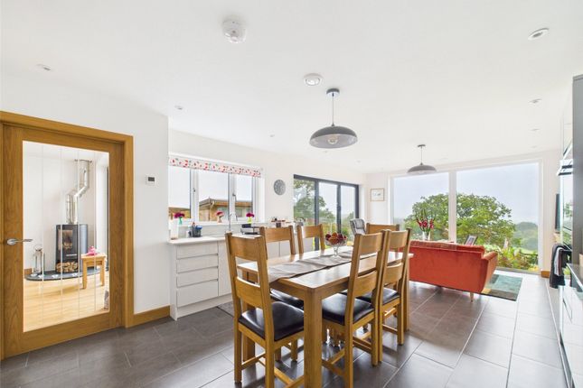3, Hantona Close, Beaworthy photo 2