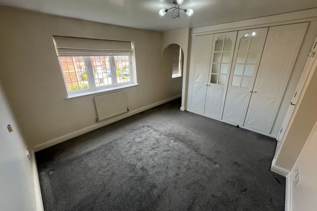 Detached house to rent in Belvedere Court, Alwoodley, Leeds