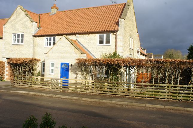 Link-detached house to rent in Glen Road, Castle Bytham