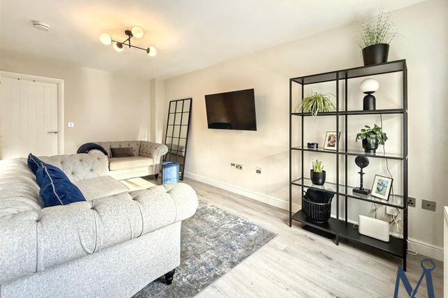 29, Dennis Street, Coalville photo 4