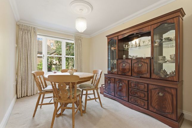 11, St. Marys Court, Buckinghamshire photo 4