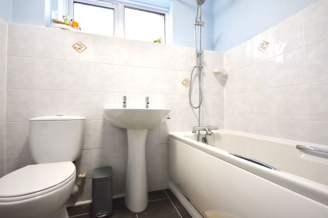 Maisonette for sale in Tanyard Close, Coventry