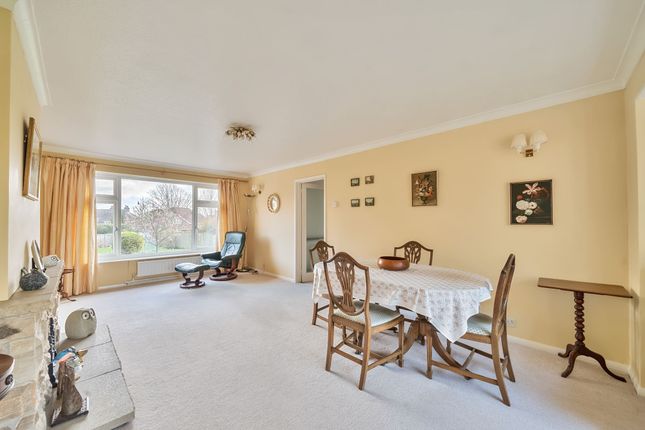 5 Rozelle Close, Winchester photo 3