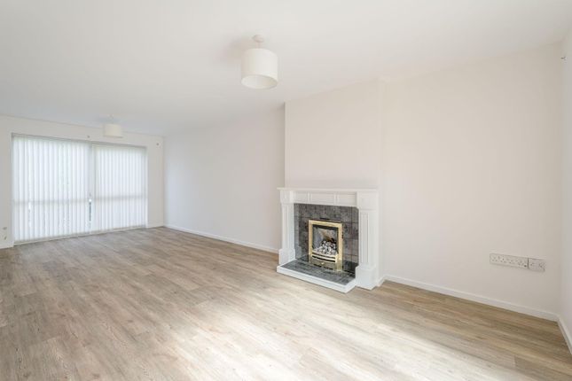 40, Copperbeech Close, Birmingham photo 2
