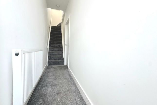 52 Birchgrove Street, Porth photo 5