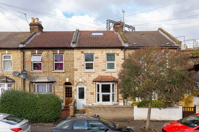 Thumbnail Terraced house for sale in Stracey Road, London