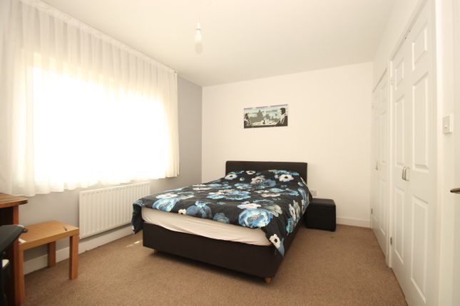 Terraced house for sale in Church Road, Barking