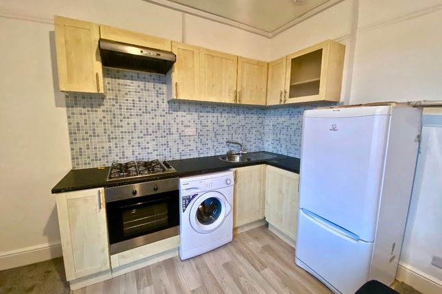 Flat 2, 9 Louth Rd, Sheffield photo 3