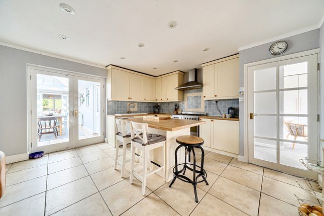 45, Black Bourton Road, Carterton photo 4