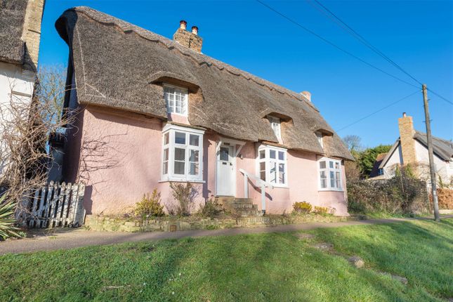 Thumbnail Cottage for sale in Reed Cottage, Holywell, St. Ives, Sat Nav