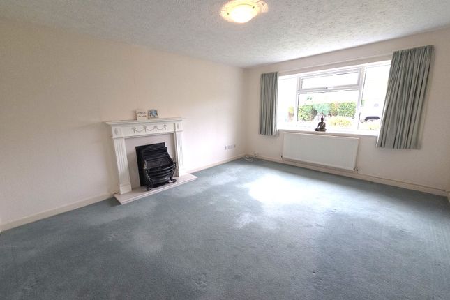 32, Anncroft Road, Buxton photo 3