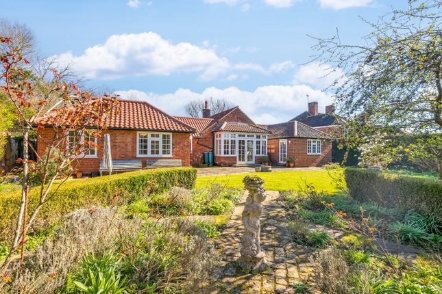 4, High Oaks Road, Welwyn Garden City photo 3