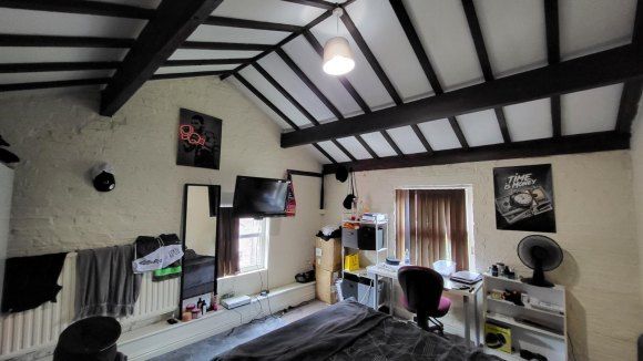 8 Mauldeth Road, Manchester photo 5
