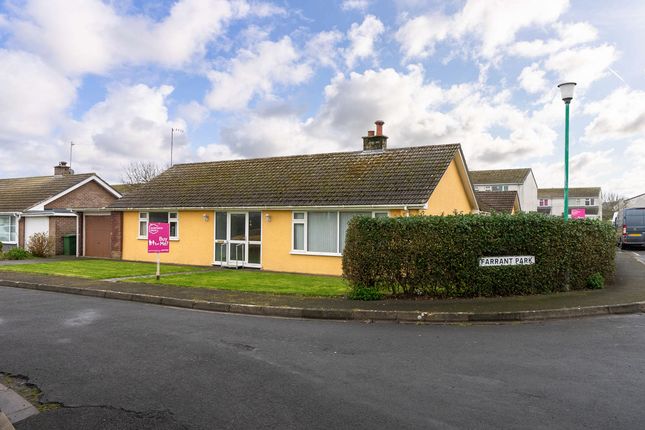 Thumbnail Detached bungalow for sale in 9, Farrants Park, Castletown