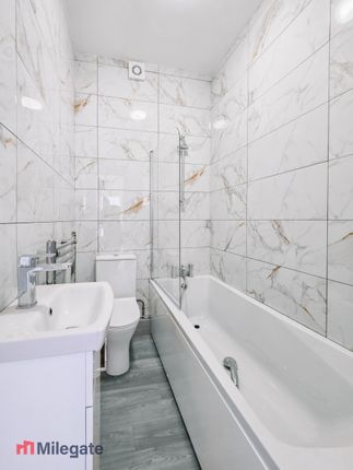 Flat 2 32, Cumberland Avenue, Southend-On-Sea photo 4