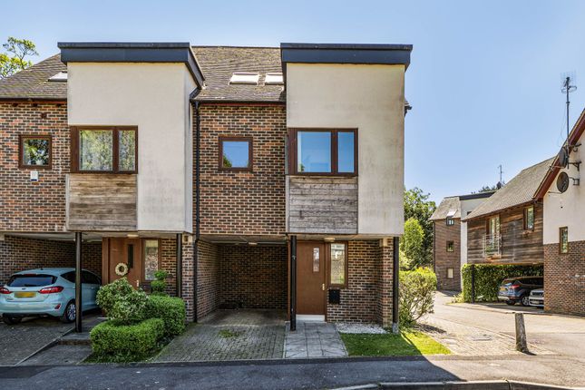 4-bed house on 2 Court Road, Winchester, £565,000