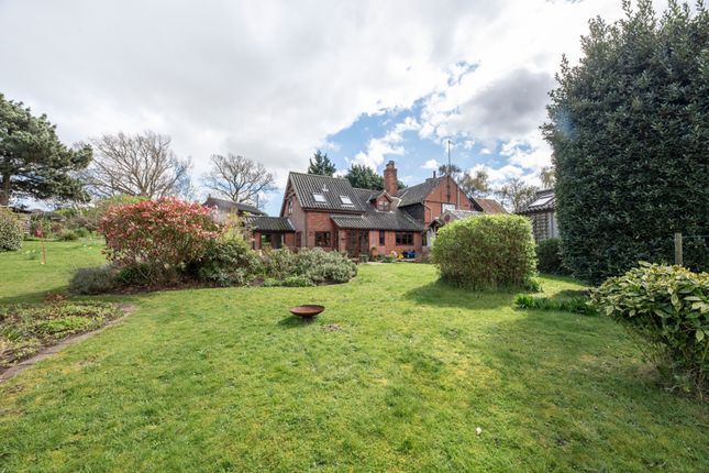 End terrace house for sale in The Common, Leiston, Suffolk, 4Up