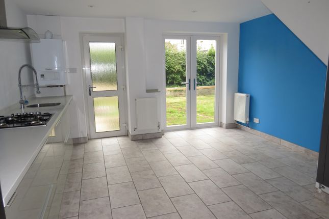 38, Leylands Road, CORSHAM photo 3