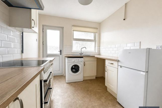115 Heol Llanishen Fach, Cardiff photo 3