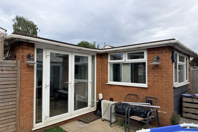 1-bed house on 1C, Robin Close, Birmingham, £600/mo