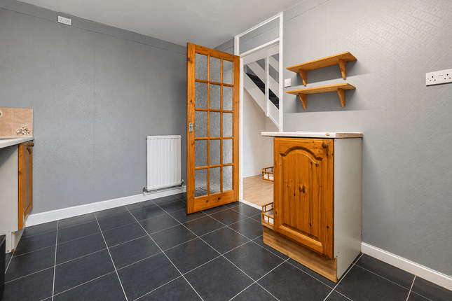 9 Kennedy Grove, Stirchley, Birmingham photo 5