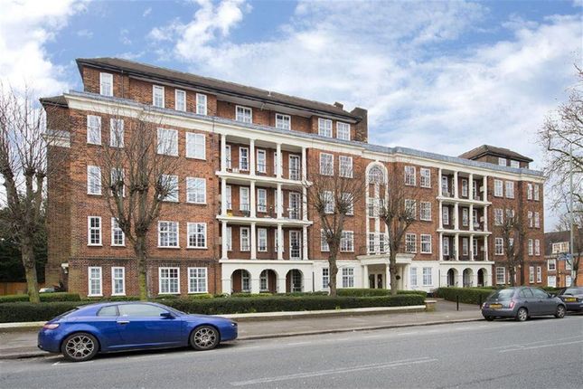 113, West Heath Court, Golders Green photo 4