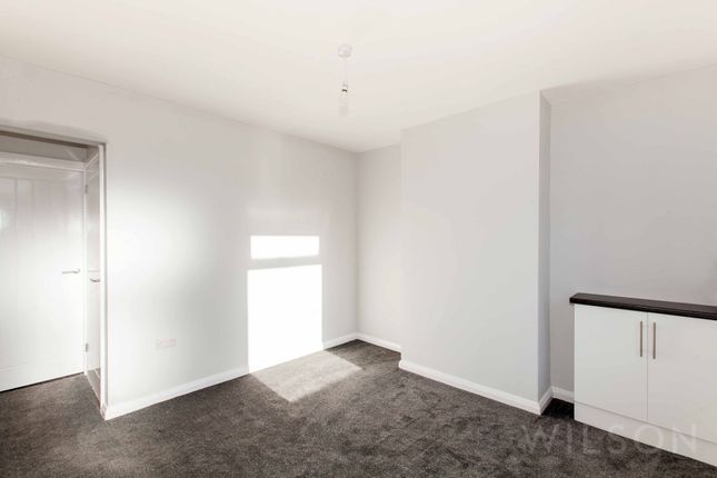11 Chesterfield Road, Chesterfield photo 3