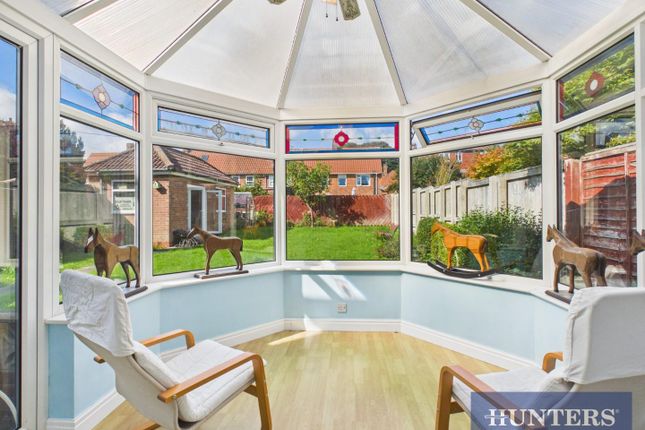 19, Cornfield Crescent, Bridlington photo 4