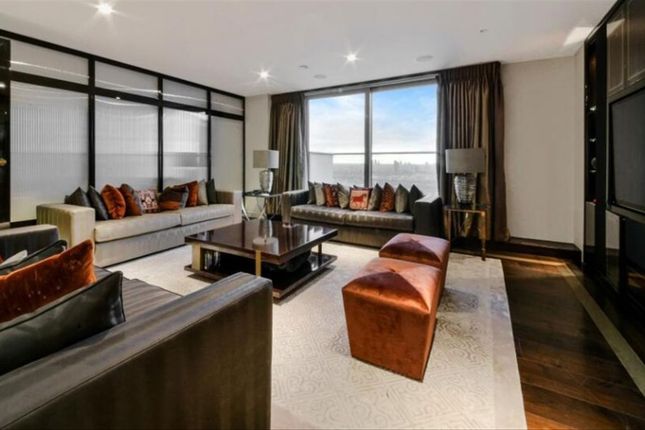 Flat 3801, 1, Pan Peninsula Square, London photo 4