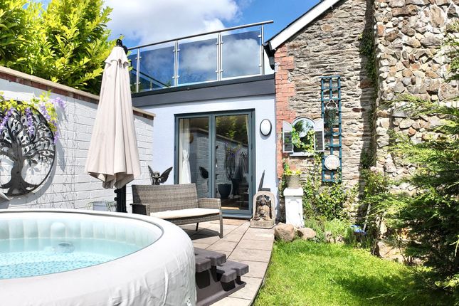 Quoites Cottage, High Street, Argoed photo 3