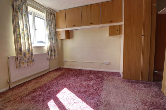 End terrace house for sale in Flodden Drive, Calcot, Reading