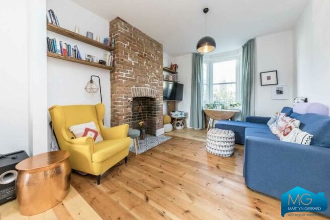 Terraced house to rent in Hornsey Park Road, Crouch End, London