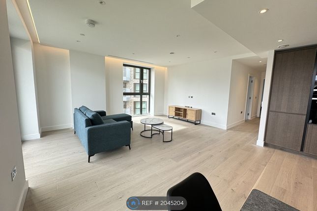 Flat to rent in Dispatch House, London