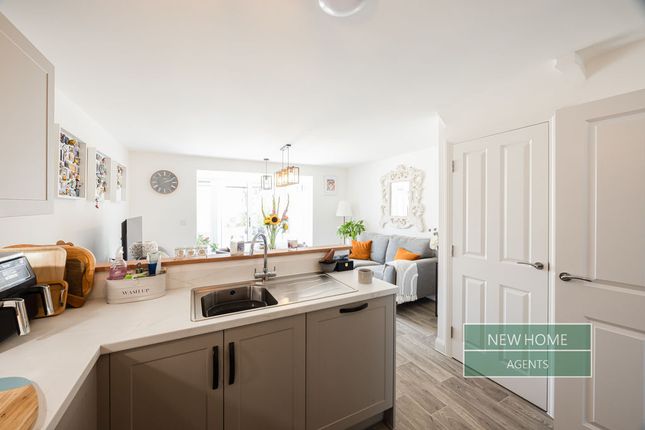 7, Juneberry Road, Tewkesbury photo 5