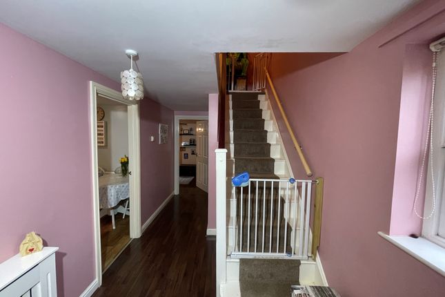 34, Highland Park, Cullompton photo 2