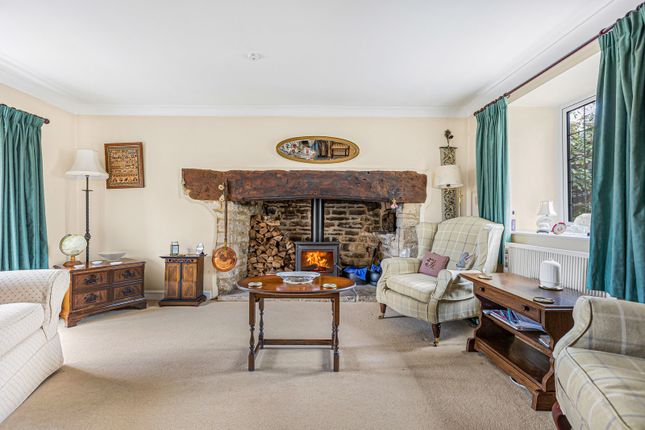 35, Ampney Crucis, Gloucestershire photo 4